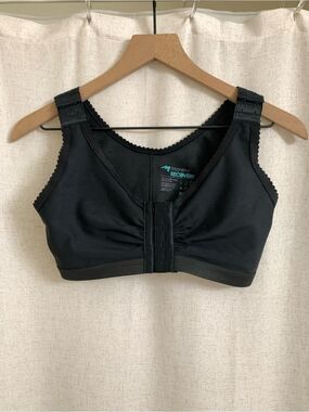 Marena Recovery Front and Shoulder Closure Support Bra in Black Size 34 / 36